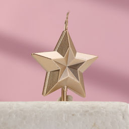 Цена за 3 шт. Свеча для торта Звезда, шампань