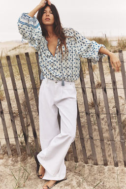 Z1975 MID-WAIST WIDE-LEG JEANS WITH PLEATS