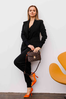 Костюм AURA 9205-170 черный