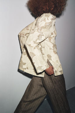 LIMITED EDITION FLORAL JACQUARD KIMONO