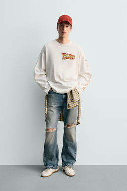 CAMISETA ILUSTRACI?N BACK TO THE FUTURE UCS LLC AND AMBLIN X DYLAN?S T-SHIRT CLUB X ZARA / blanco
