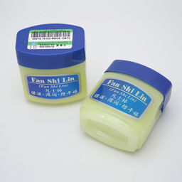 Увлажняющий крем от загрубелости, трещин, зуда, сухости кожи - Elaimei фото 4