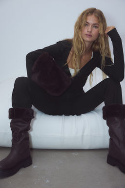 Chaqueta de deporte SoftMove con capucha - H&m фото 5