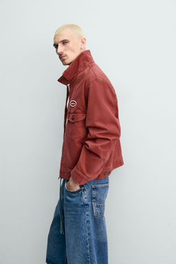 CAZADORA CROPPED FIT PARCHE / Rojo - Zara фото 5