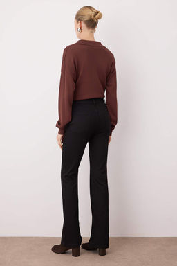 Siyah Yuksek Bel Comfort Dugme Detayl? Flare Jeans TWOAW26JE00240 - Trendyolmilla фото 4