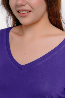 Футболка женская из вискозы Марина сочная ежевика