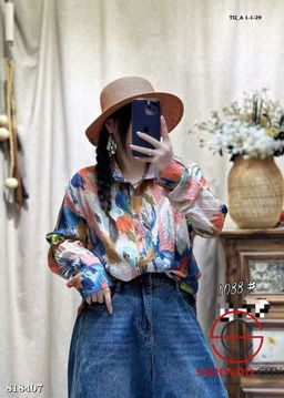 Женская блузка с длинным рукавом