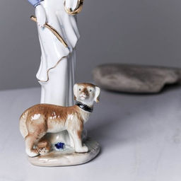 Статуэтка Дама с собачкой 30 см / 150302 /уп 24/ - Галеонтрейд фото 2