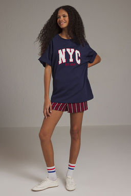 TRENDYOLMILLA Bordo %100 Pamuk Oversize/Genis Pach Nak?sl? Orme T-Shirt TWOSS25TS00069 фото 10