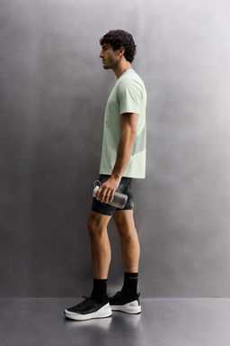 TECHNICAL COLOUR BLOCK T-SHIRT - Zara фото 4