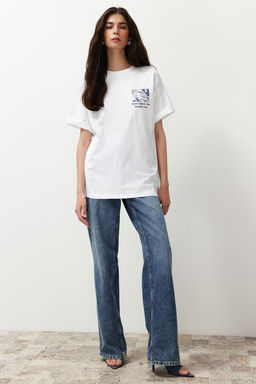 Beyaz %100 Pamuk S?rt ve On Bask?l? Oversize/Rahat Kesim Orme T-Shirt TWOSS24TS00234