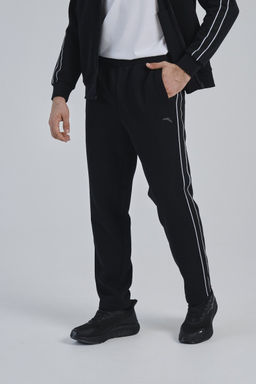 Брюки трикотажные Черный TRN ESSENTIAL Knit Track Pants