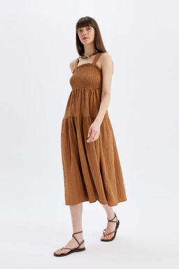 Платье миди с квадратным вырезом и бретелями - Defacto фото 3