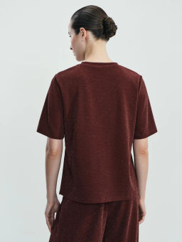 Футболка с люрексом и разрезами / Zarina