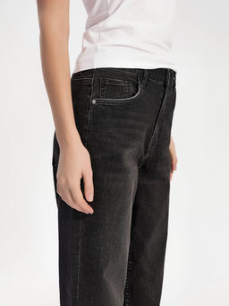 CONTE Чёрные джинсы Basic relaxed с эффектом потёртостей из eco-friendly денима CON-832 washed black - Conte elegant фото 4