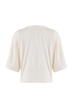 Wardrobe Essentials-Ekru Genis Kal?p Yarasa Kol %100 Pamuk Orme T-Shirt TWOSS26TS00047