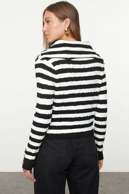 TRENDYOLMILLA Ekru Devrik Yaka Detayl? Triko H?rka TWOAW25HI00232 фото 5