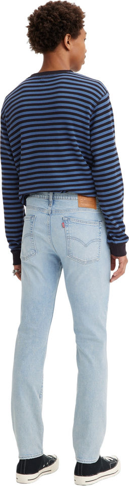 Джинсы мужские