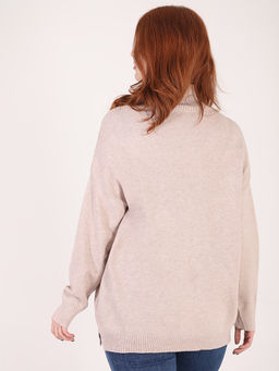 Свитер бежевый больших размеров женский - Almond фото 3