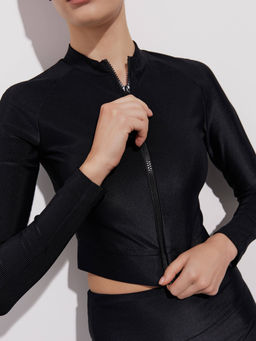 CONTE Укороченный спортивный джемпер в рубчик на молнии LJ 2750 black