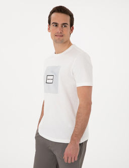Ekru Regular Fit Is_ya Duyarl_ Renk De_i_tiren Bask_ _er_eveli Ti__rt