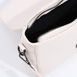 Сумка-мессенджер на магните, цвет белый - Simaland фото 7