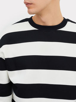 Свитшот мужской в черно-молочную полоску черно -молочная полоска 121865/1 - Mark formelle фото 5