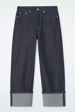 VAQUEROS STRAIGHT LEG FACADE BAJOS VUELTOS