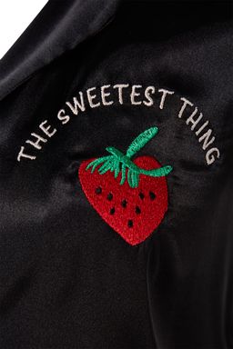 Trendyolmilla Siyah Cilek ve Slogan Nak?sl? Saten Sortlu Dokuma Pijama Tak?m? THMSS22PT0395 фото 17