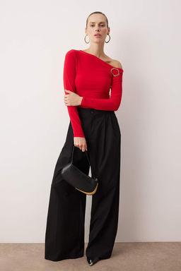 Siyah Fitted/Vucuda oturan Aksesuar Detayl? Asimetrik Yaka Esnek Orme Bluz TWOAW26BZ00075 - Trendyolmilla фото 24