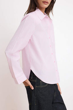 Pembe Cizgili Vatka Detayl? Gomlek TWOSS26GO00125