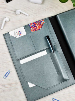 Ежедневник-органайзер недатированный ESCALADA, А5+, 120 л., арт. 63923/ 10 КРАСТ ЗЕЛЁНЫЙ  фото 19