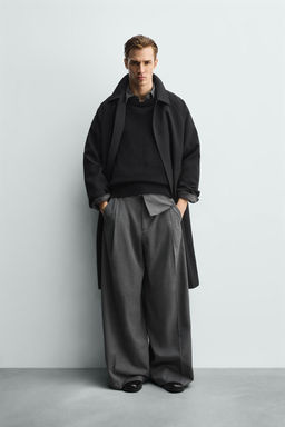 PANTAL?N WIDE FIT PLIEGUES / Gris
