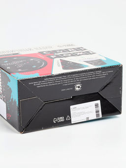 УЦЕНКА Набор бумажной посуды «Туса ок»: 6 тарелок, 6 стаканов, 6 колпаков, 1 гирлянда