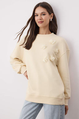 Tas Kal?n Sardonsuz Aksesuar Cicek Detayl? Oversize/Genis Kesim Orme Sweatshirt TWOAW26SW00004