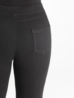 Джеггинсы больших размеров на флисе зимние черные - Almond фото 2