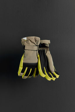 WINDPROOF SKI COLLECTION GLOVES - Zara фото 10