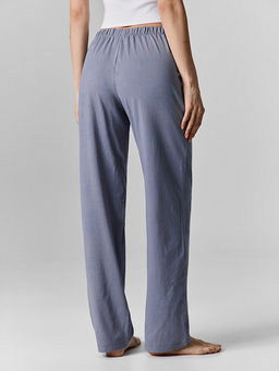 Брюки домашние женские с цветочным принтом.