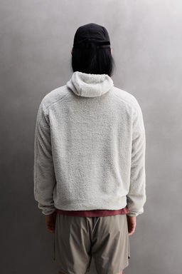 SUDADERA POLAR TEXTURA CAPUCHA / Blanco roto - Zara фото 3