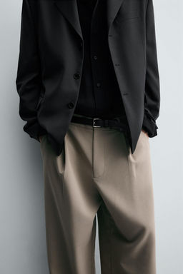 PANTAL?N RELAXED FIT PLIEGUES / Tostado claro - Zara фото 6