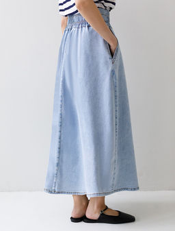 Юбка миди А-силуэта с поясом на резинке из облегченного денима