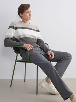 Bisiklet Yaka Uzun Kollu Renk Bloklu Erkek Triko Kazak