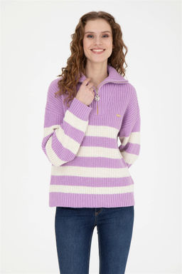 Женский сиреневый свитер