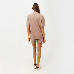 Костюм спортивный женский: футболка, шорты, MINAKU: Casual collection, размер 44, бежевый