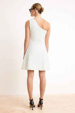 Ekru Astarl? Tek Kol Etegi Belden Ac?lan K?sa / Mini Esnek Dokuma Elbise TWOSS26EL00290