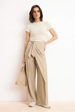 Bej Baglama Detayl? Wide Leg/Genis Paca Kumas Pantolon TWOSS26PL00068