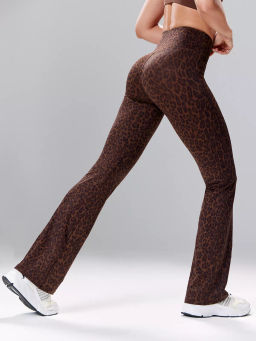 Спортивные брюки клеш LEO