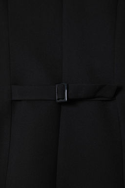 Siyah Vatkal? Bisiklet Yaka Dokuma Blazer Ceket TWOSS25BC00008