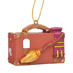 Полирезиновая подвеска "Волшебный чемоданчик" 6*3.5*7см.