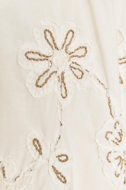 EMBROIDERED TEXTURED BLOUSE - Zara фото 7